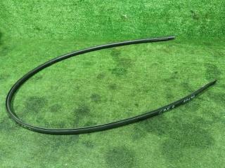 Молдинг крыши правый правый Honda Freed 2017