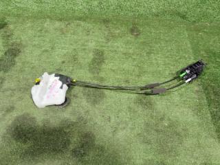 Замок двери передней левой передний левый TOYOTA Roomy 2019