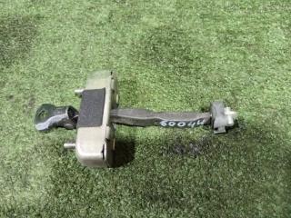 Ограничитель двери задний правый TOYOTA PRIUS Alpha 2015