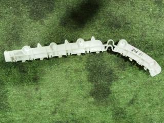 Запчасть крепление бампера заднее правое Mitsubishi Outlander 2014