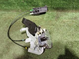 Замок двери задней левой задний левый COROLLA 2006 NZE124 1NZ-FE