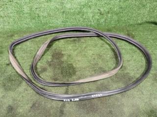 Уплотнитель двери багажника SUBARU FORESTER 2009