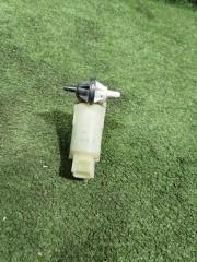 Насос омывателя Mitsubishi Outlander 2014