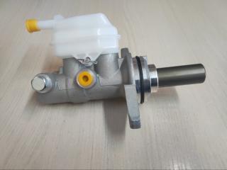 Запчасть главный тормозной цилиндр TOYOTA Highlander 2012