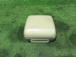 Бардачок TOYOTA HARRIER 2001