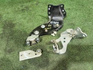 Запчасть ролик дверной задний правый Mitsubishi Delica D:5 2009