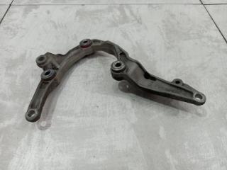 Запчасть кронштейн Mercedes GL 2007