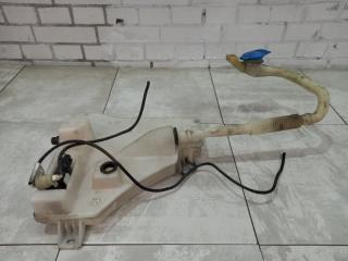 Запчасть бачок омывателя + моторчик Volkswagen Touareg 2011