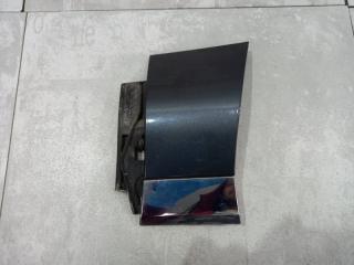 Запчасть накладка на крыло передняя правая Volkswagen Touareg 2011