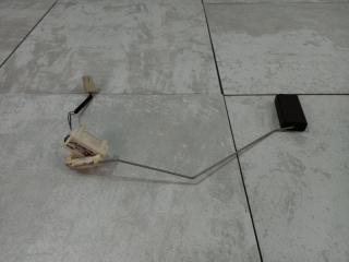 Запчасть датчик уровня топлива Audi S6 2002