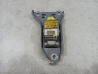 Запчасть датчик airbag задний левый Toyota Aristo 1999
