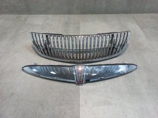 Запчасть решетка радиатора Lincoln Continental