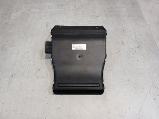 Запчасть радиатор печки Audi S8 2007