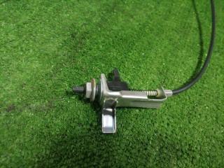 Активатор лючка бака LS600h 2007.06 UVF45 2UR-FSE