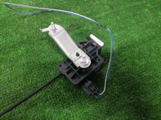Активатор лючка бака LS600h 2007.06 UVF45 2UR-FSE