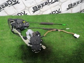 Замок двери задний левый Lexus LS460 2010.08