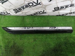 Молдинг на дверь задний правый Lexus LS460 2010.08 Б/У Молдинг на дверь задний правый Lexus LS460 2010.08