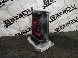 Кожух рулевой колонки isuzu forward 1992 Б/У Кожух рулевой колонки isuzu forward 1992