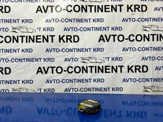 Запчасть блок розжига ксенона Nissan Elgrand