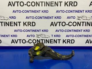 Запчасть ступица передняя левая Nissan Fuga