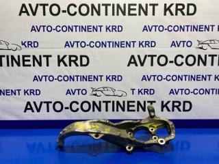 Запчасть поворотный кулак передний правый Nissan Fuga