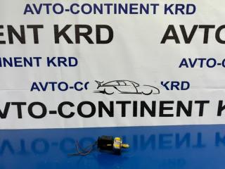 Запчасть датчик давления топлива Mercedes-Benz C-Class