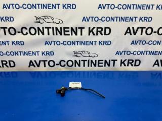 Запчасть датчик abs передний правый Toyota Alphard