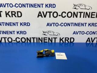 Запчасть рулевой карданчик Mazda MPV