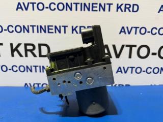 Блок abs Toyota Avensis AZT250 1AZ