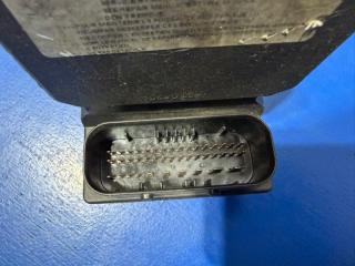 Блок abs Avensis AZT250 1AZ