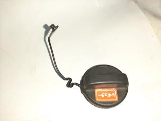 Фото запчасти крышка бензобака Toyota Corolla Fielder 2009 контрактная запчасть Запчасть крышка бензобака Toyota Corolla Fielder 2009