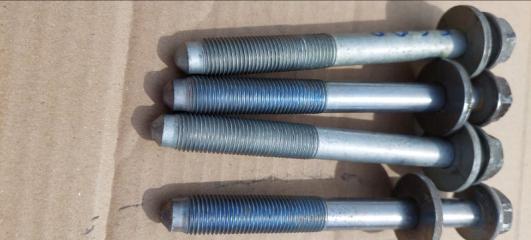 Запчасть болт крепления задней балки BMW 5-Series 2004