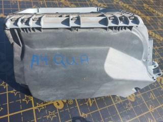 Запчасть корпус блока предохранителей AUDI A4 2012