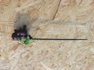 Запчасть замок крышки топливного бака BMW X5 2009