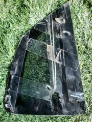 Запчасть стекло собачника заднее правое HONDA FIT 2013