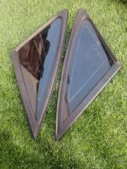 Запчасть форточка кузова задняя AUDI A4 2013