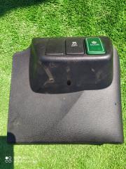 Запчасть накладка на торпеду HONDA FIT Shuttle 2012