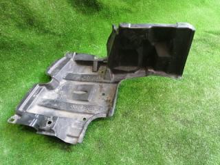 Запчасть защита двигателя правая Toyota AQUA 2013