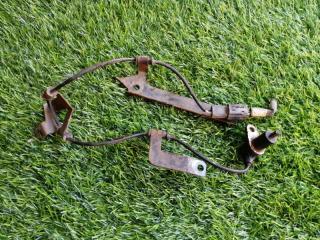 Запчасть датчик abs передний правый Mazda Bongo Brawny 2006