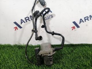 Насос вакуумный Volkswagen Golf 2010 1KCAX CAXA 1J0612181B контрактная