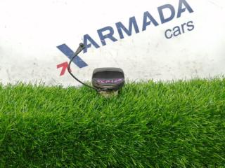 Запчасть крышка бензобака TOYOTA Ractis 2005