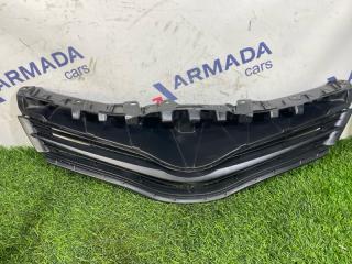 Решетка радиатора передняя TOYOTA Vitz 2011