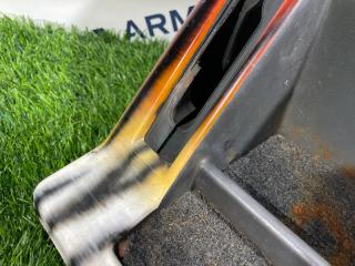 Бардачок между сиденьями Safari 1989 VRGY60 TD42