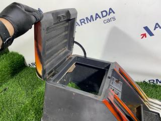 Бардачок между сиденьями Safari 1989 VRGY60 TD42