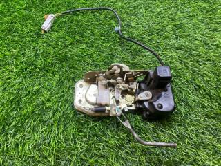 Запчасть замок двери задний правый Honda CR-V 1997