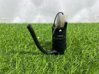 Фото запчасти насос омывателя Mitsubishi Delica контрактная запчасть Запчасть насос омывателя Mitsubishi Delica