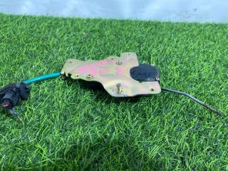 Запчасть замок двери передний левый Mazda Bongo