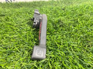 Запчасть ручка открытия бензобака Suzuki ALTO 2015