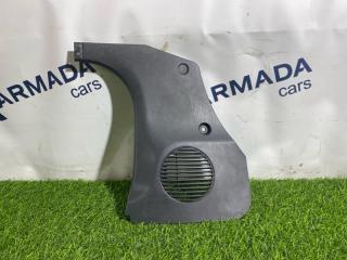 Запчасть накладка на стойку кузова. передняя правая Suzuki Jimny 2007