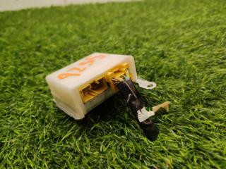 Запчасть блок управления airbag Toyota PASSO 2016